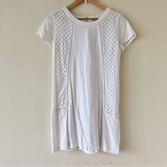 Skies Are Blue White Linen Eyelet Mini Dress Size Small - Picture 1 of 8